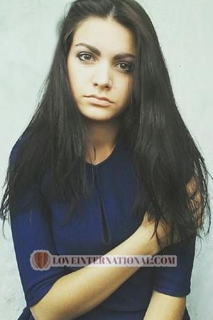 162208 - Antonina Age: 28 - Ukraine