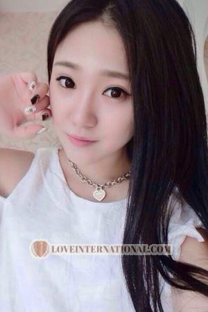 164830 - Fengxuan Age: 28 - China