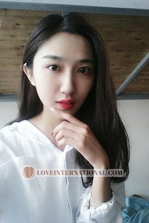 166737 - XiaoDan Age: 28 - China