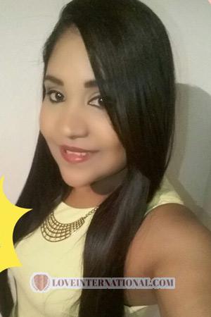 176261 - Joselin Age: 35 - Colombia