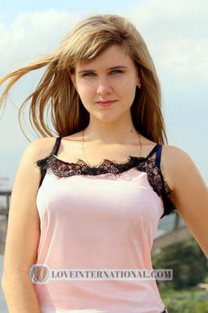 182783 - Alina Age: 25 - Ukraine