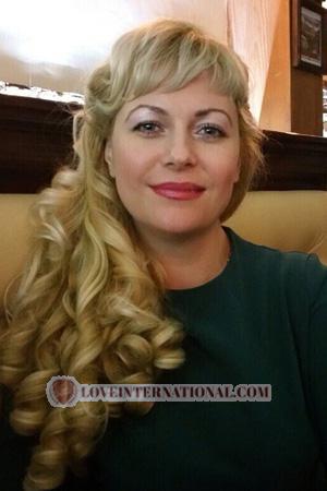 188367 - Viktoriya Age: 44 - Ukraine