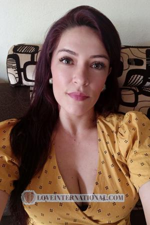 198923 - Sandra Age: 38 - Colombia