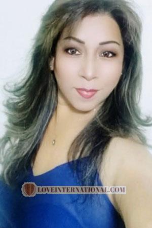 206698 - Jenny Age: 48 - Peru