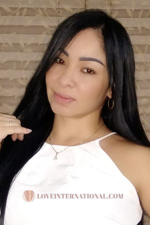 207597 - Lina Marcela Age: 44 - Colombia