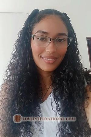 212143 - Vanessa Age: 30 - Colombia