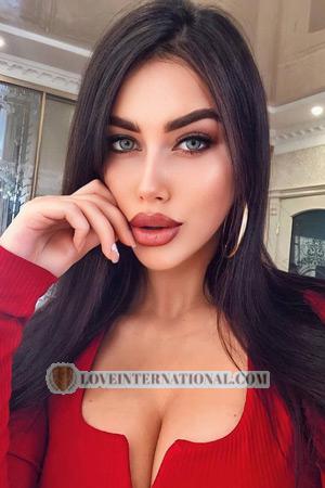 212283 - Khrystyna Age: 30 - Ukraine