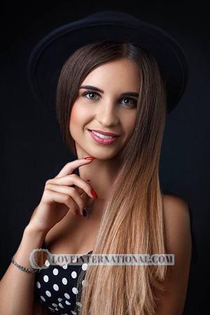 212521 - Mariia Age: 23 - Ukraine