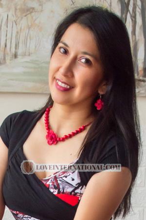 215384 - Gina Age: 41 - Peru