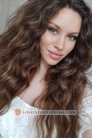 216755 - Alina Age: 24 - Ukraine