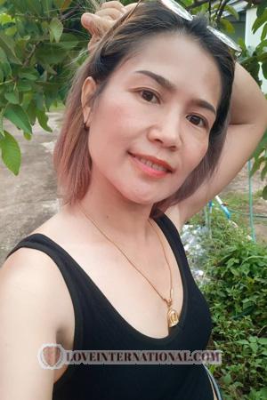 217367 - Kornkanok Age: 44 - Thailand