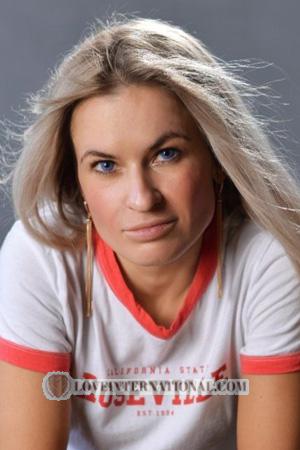 219897 - Svetlana Age: 40 - Ukraine