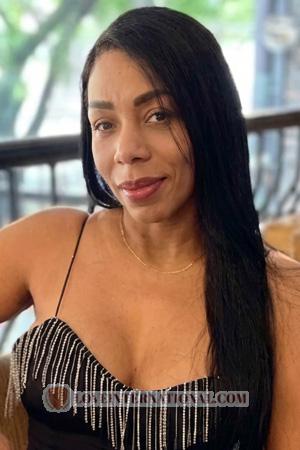 227379 - Julia Age: 41 - Colombia