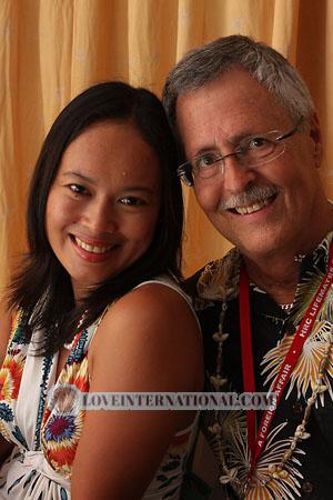 women-of-philippines-099