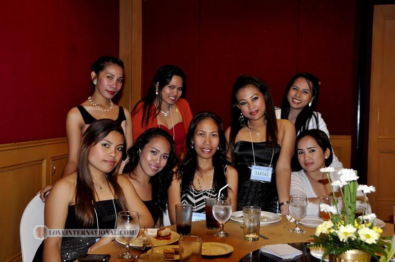 philippine-women-59