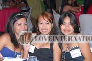 young-filipino-women-091